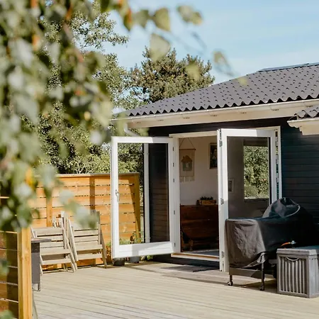 Blue With For Fun And Comfort Vakantiehuis Storvorde